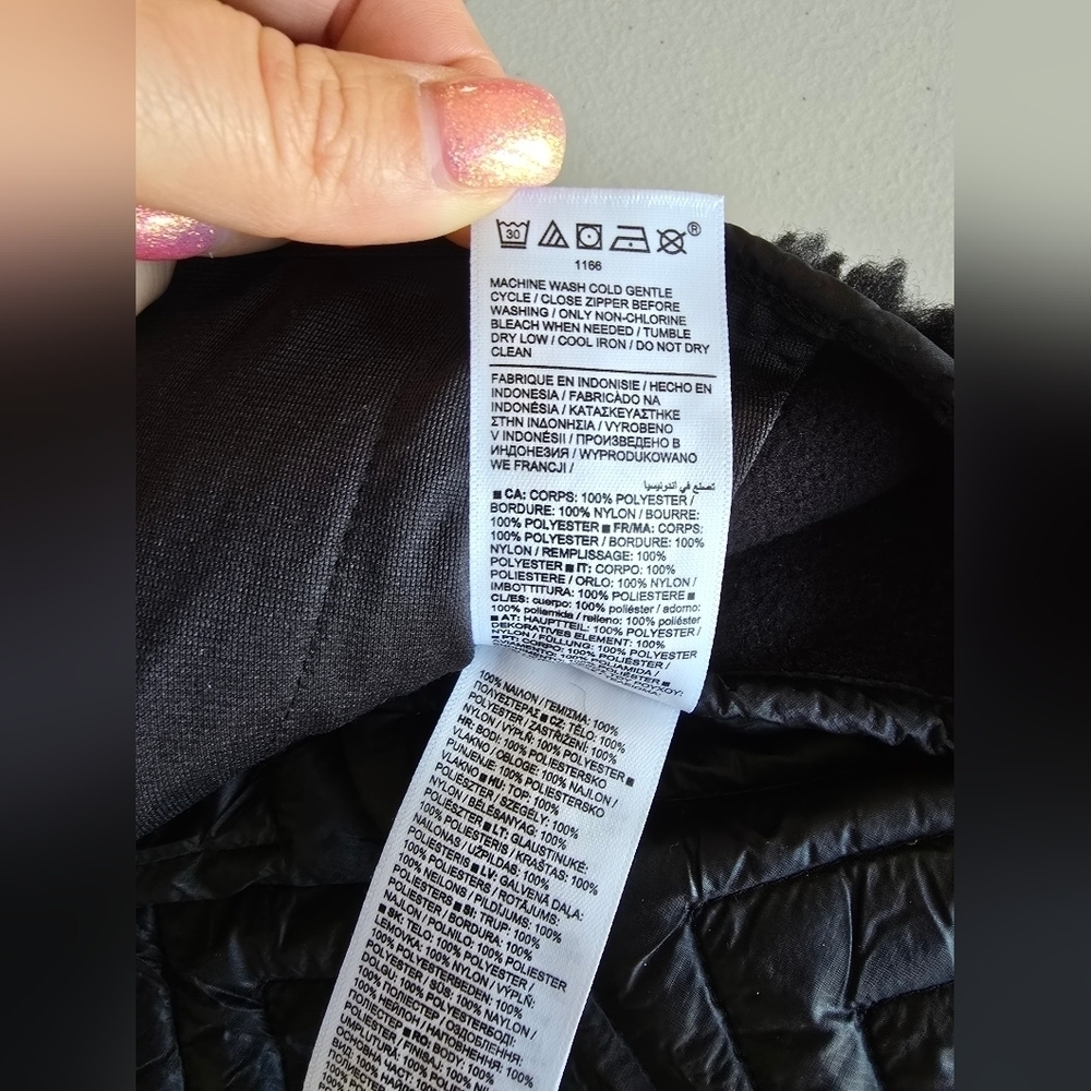 NWT Athleta Women's Black Cozy Sherpa Snap Sweatshirt Women's Size L. - Picture 8 of 10